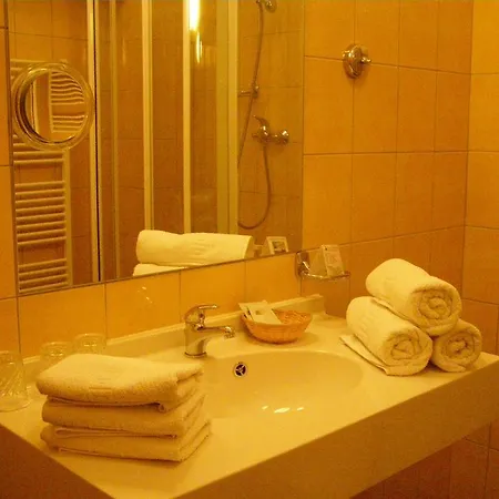 Hotel Zatkuv Dum 3*