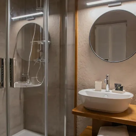 Zatkuv Dum Hotel 3*