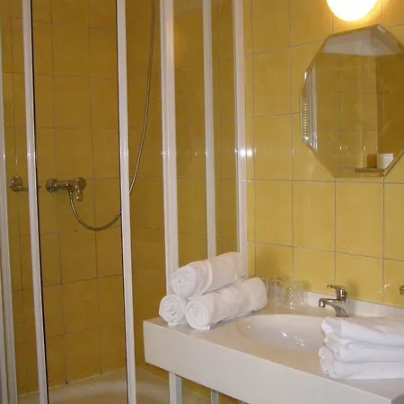 Hotel Zatkuv Dum