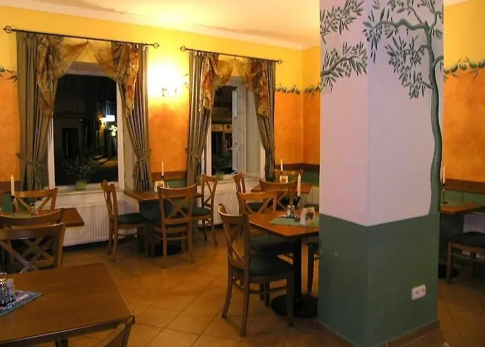 Zátkův Dům Hotel 3*