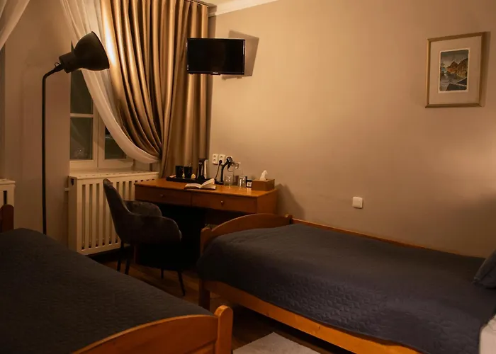 Zatkuv Dum 3*